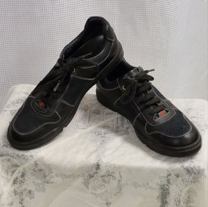 Used Black Gucci Mens Dress Lace Up Shoes